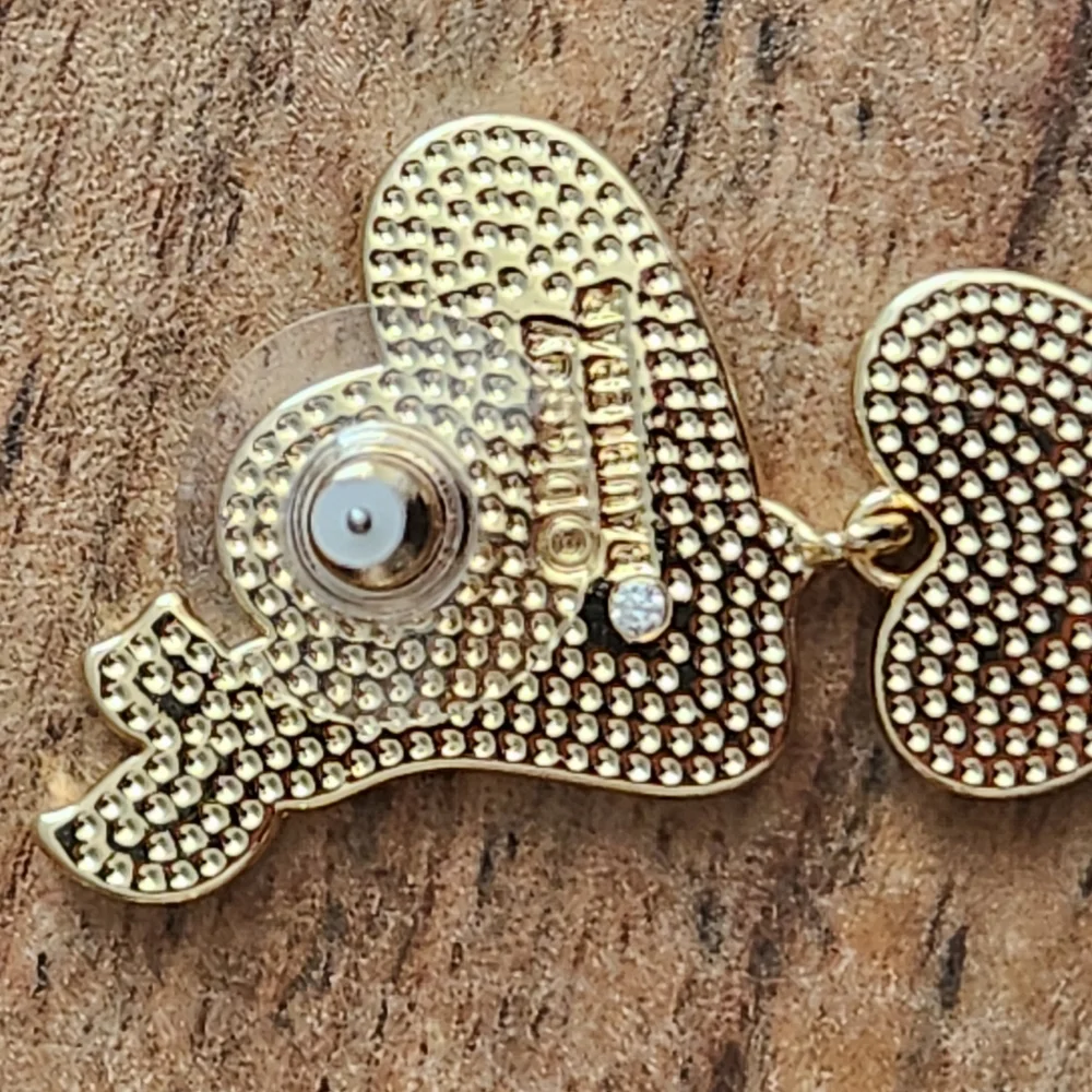 Disney Baublebar Piglet Heart Valentine's Day Earrings (NWOT)